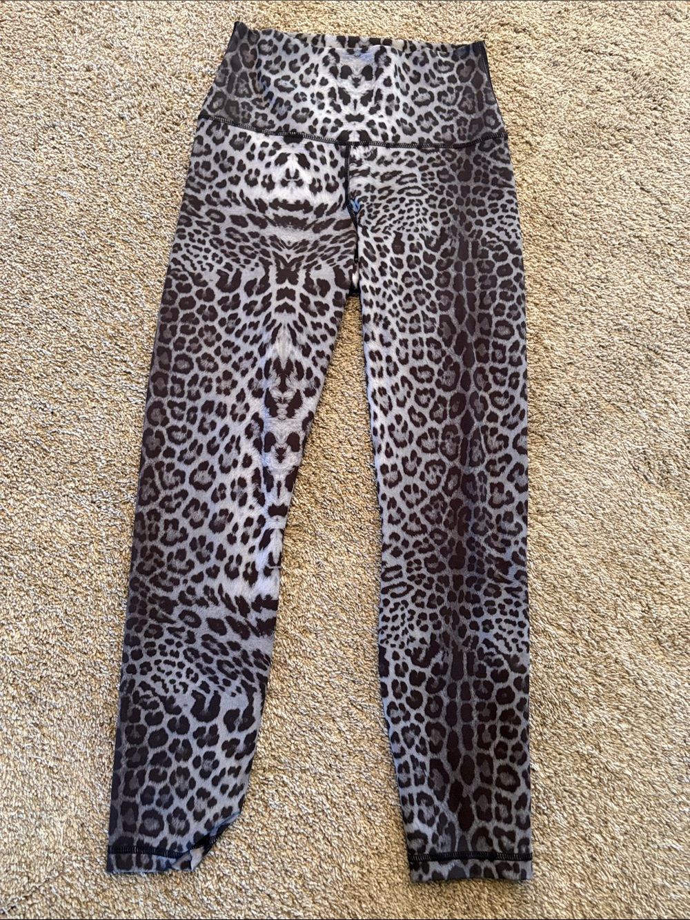Yogalicious Lux gray and black Leopard Print High-Waist Leggings